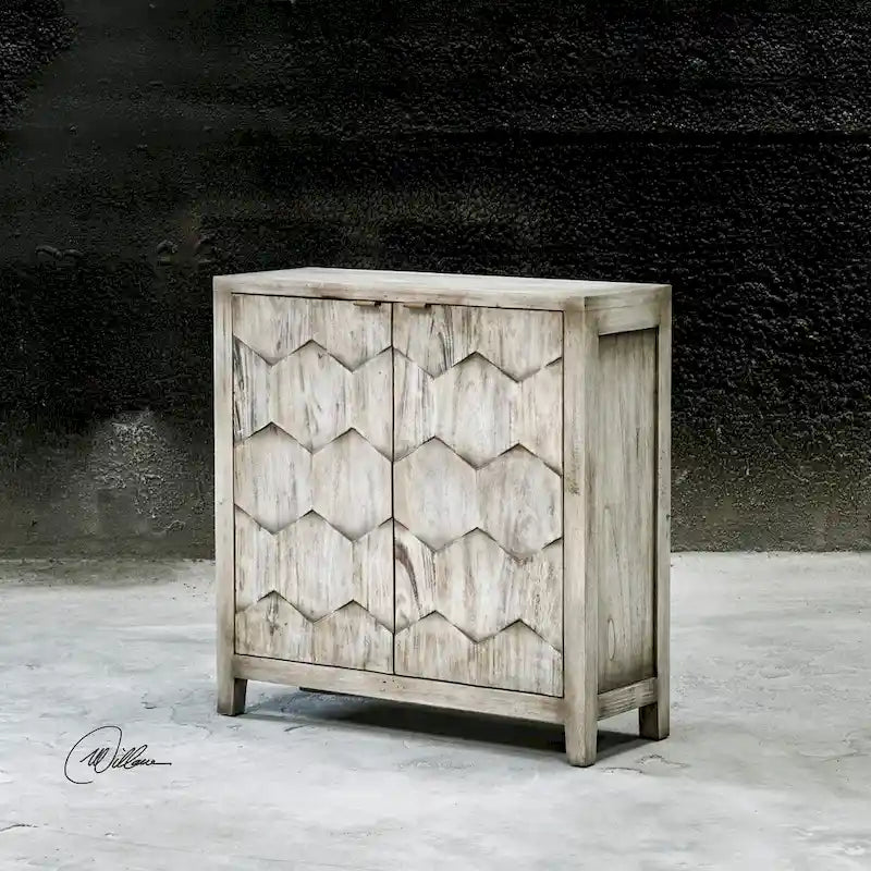 Armario consola color marfil ahumado con puertas de diseño hexagonal